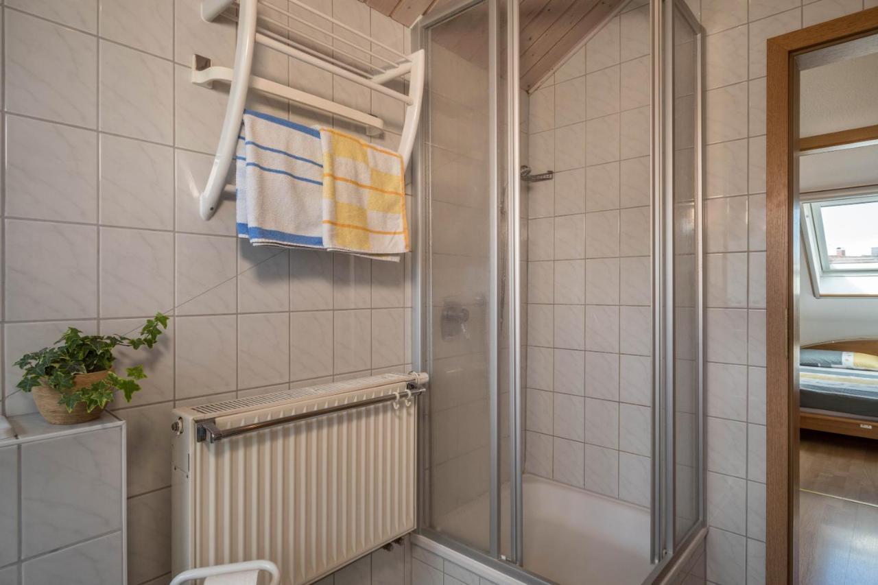 Haus Schussenblick Dg Appartement Eriskirch Buitenkant foto